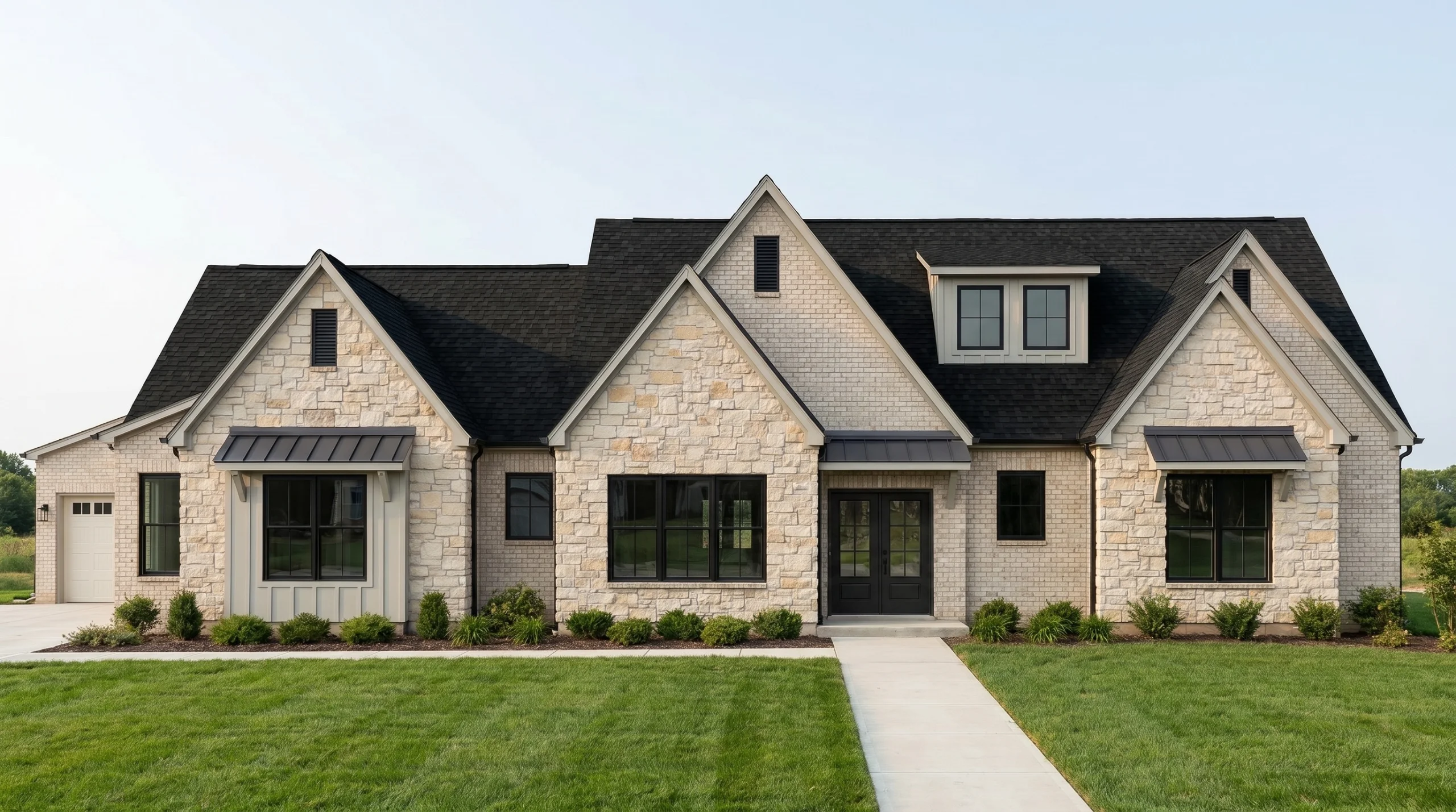 Open land and rural homesite in East Texas